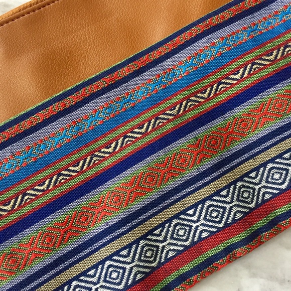 Aztec Print Wristlet Clutch Bag NWT - Picture 3 of 8